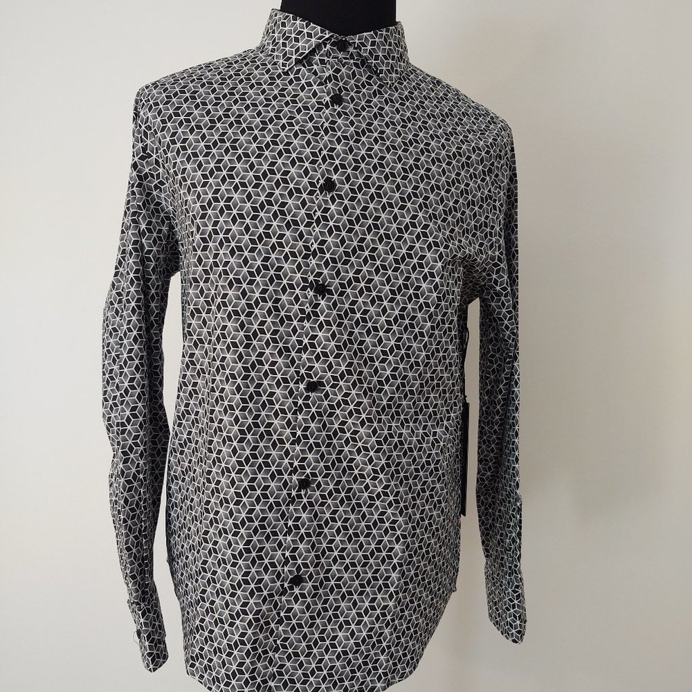 KARL LAGERFELD PARIS MEN LONG SLEEVE DRESS SHIRT - SIZE MEDIUM